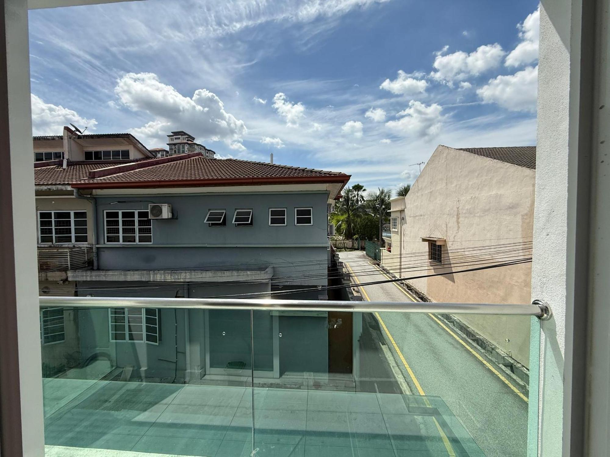 Prime Suite At Ampang - Individual Private Rooms クアラルンプール エクステリア 写真