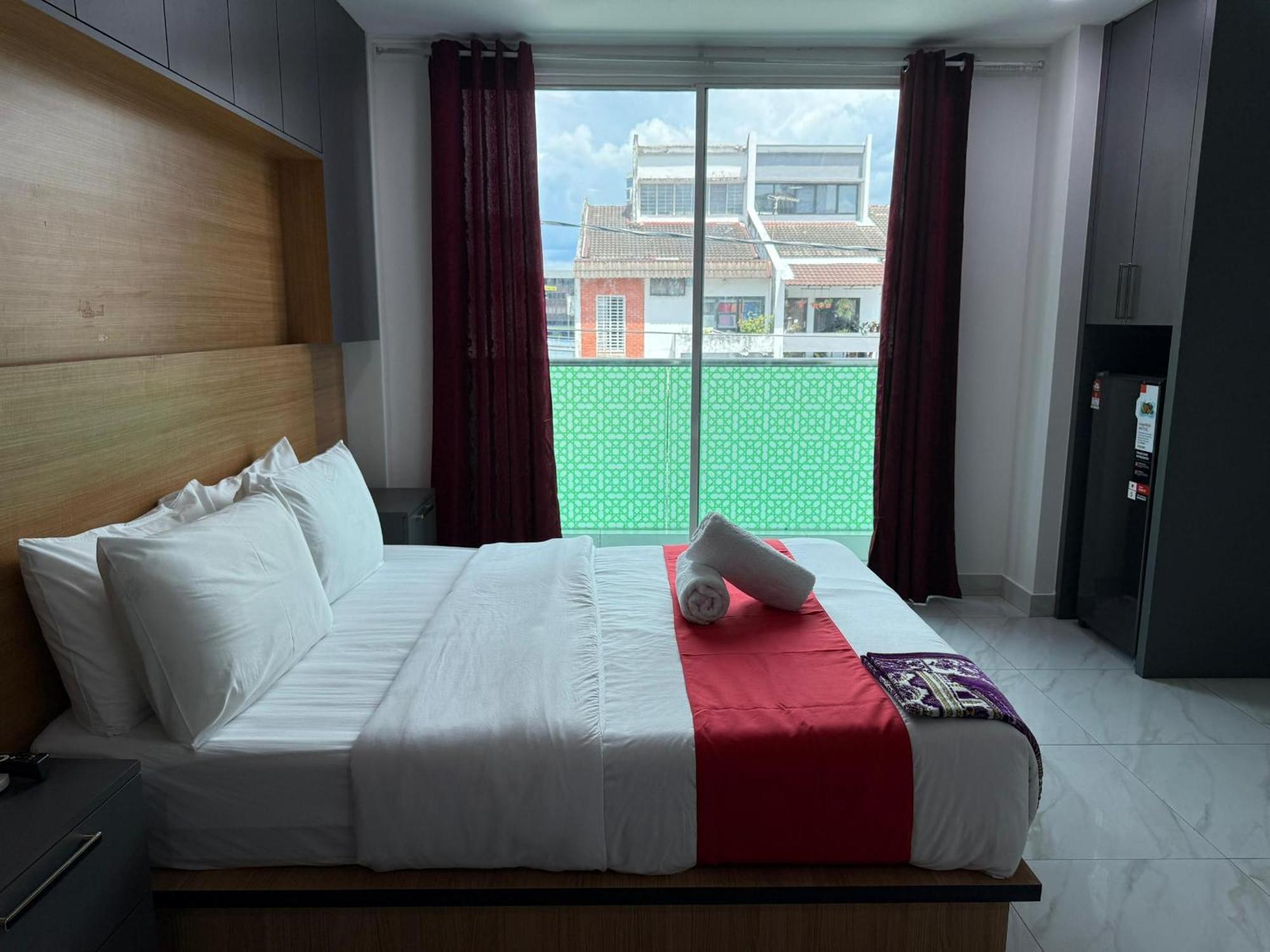 Prime Suite At Ampang - Individual Private Rooms クアラルンプール エクステリア 写真