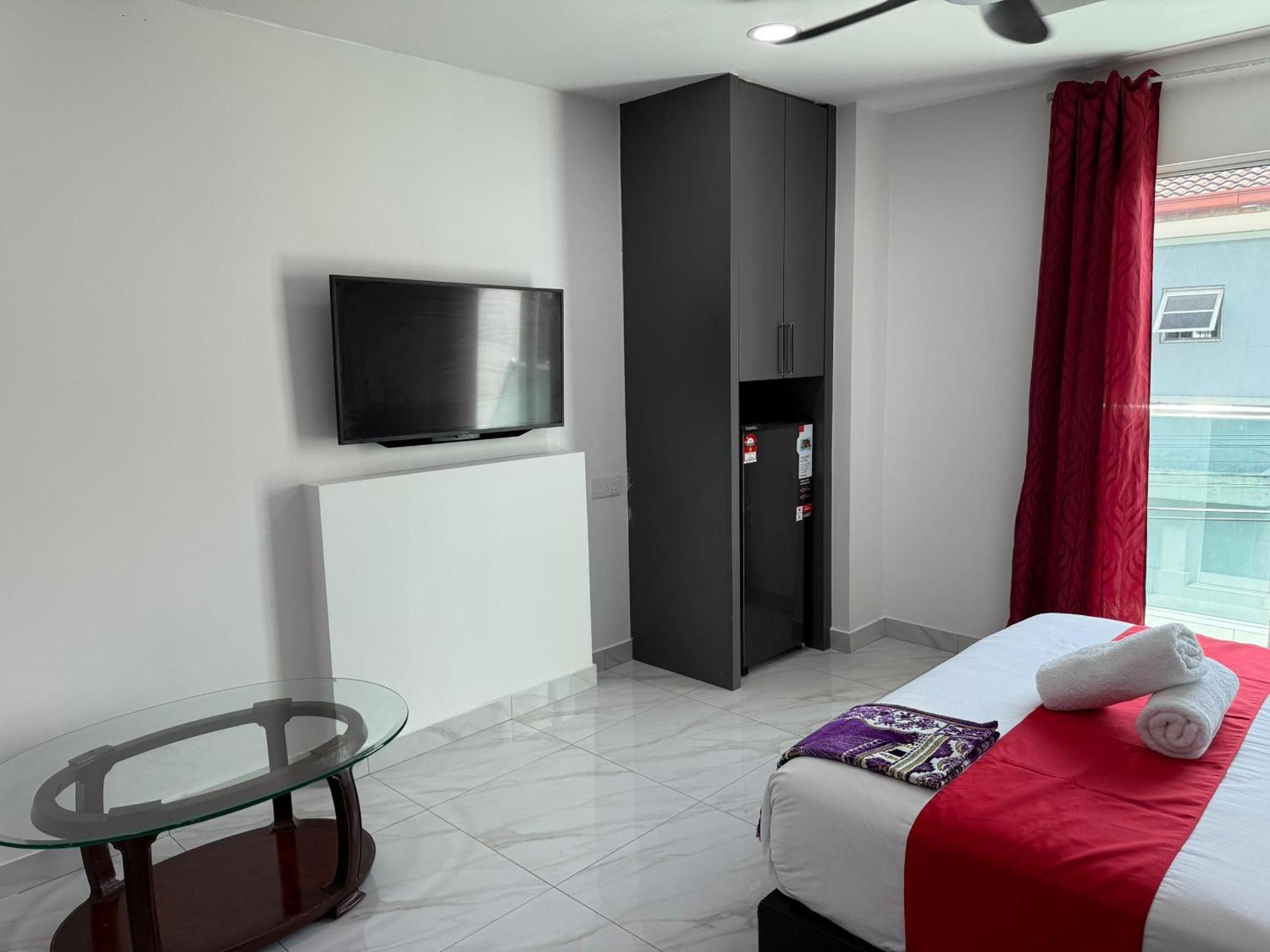 Prime Suite At Ampang - Individual Private Rooms クアラルンプール エクステリア 写真