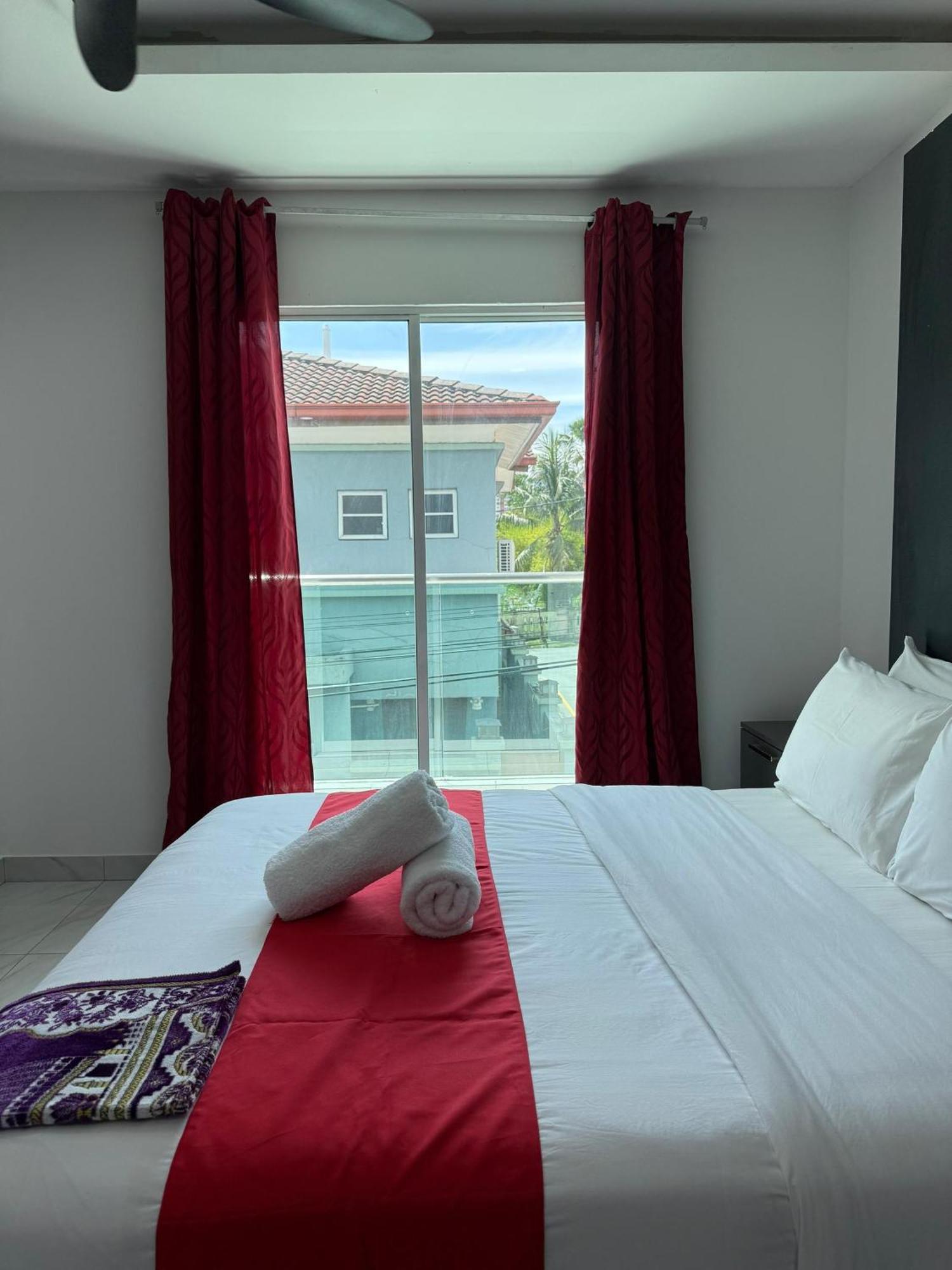 Prime Suite At Ampang - Individual Private Rooms クアラルンプール エクステリア 写真